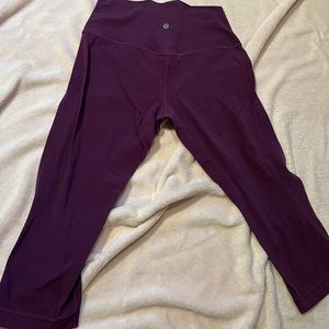 Lululemon Align Size 10 Capris